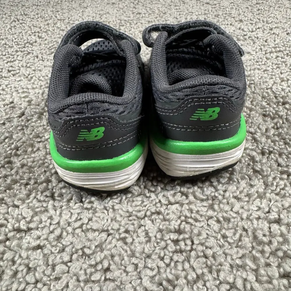 New Balance excellent see